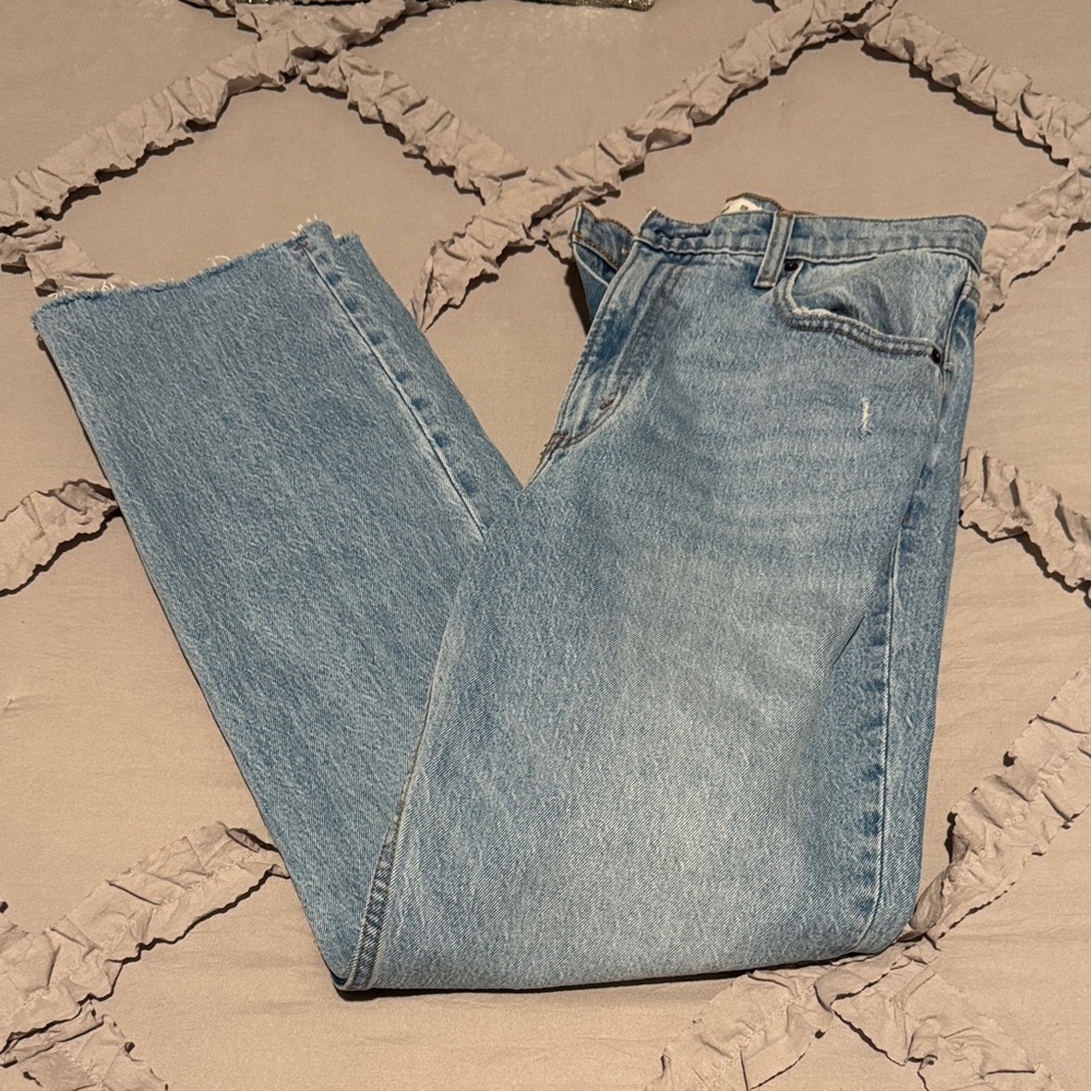 Abercrombie & Fitch 90’s Straight Ultra High Rise Blue Jeans
